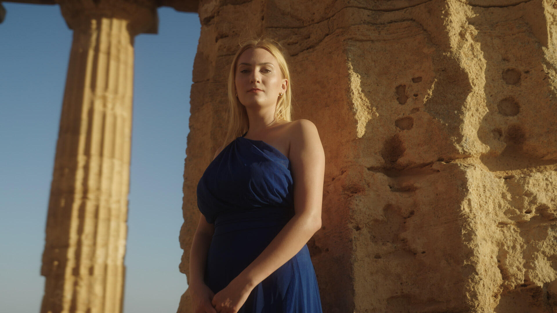 Blue Sand (2023), fashion spec ad