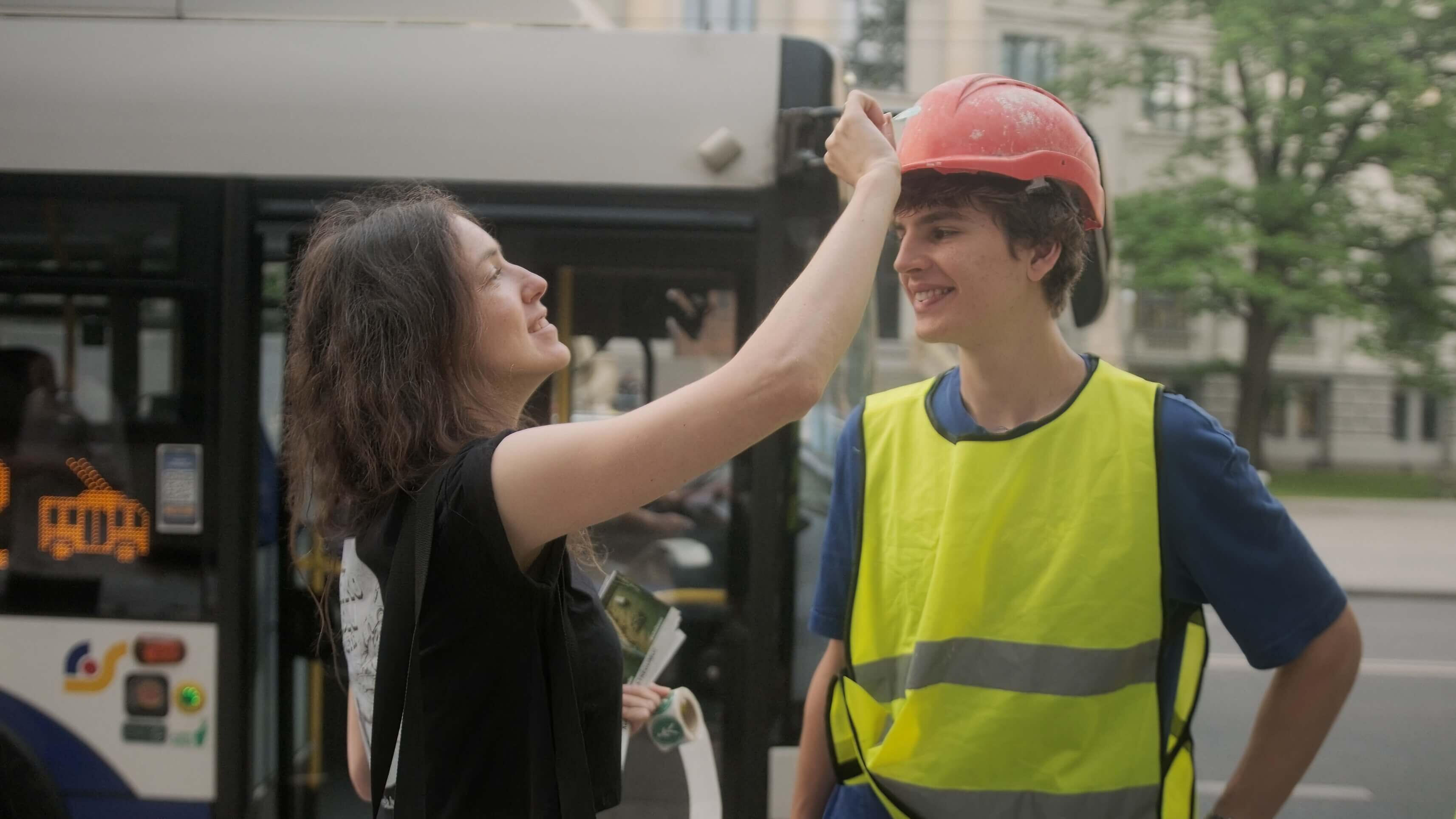 A passionate group of volunteers - architects, urban planners, students and more - have come together through Pilsēta cilvēkiem, an association dedicated to advocating for better infrastructure for pedestrians, cyclists and all road users. DOP Artūrs Šulbe